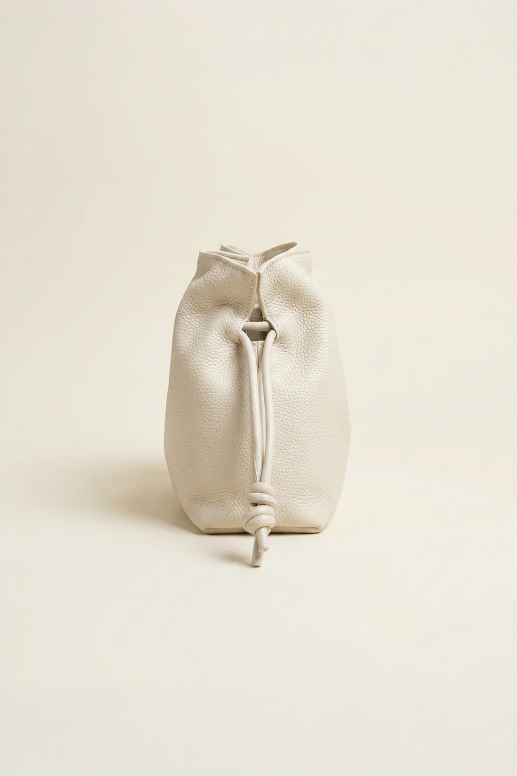 ZENĀ Pouch